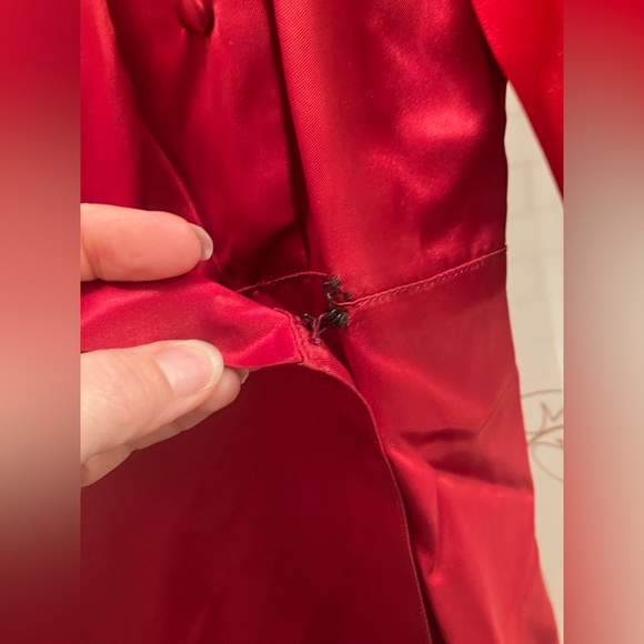 Vintage 1930s / 1940s red satin dress, medium - Picture 2 of 16